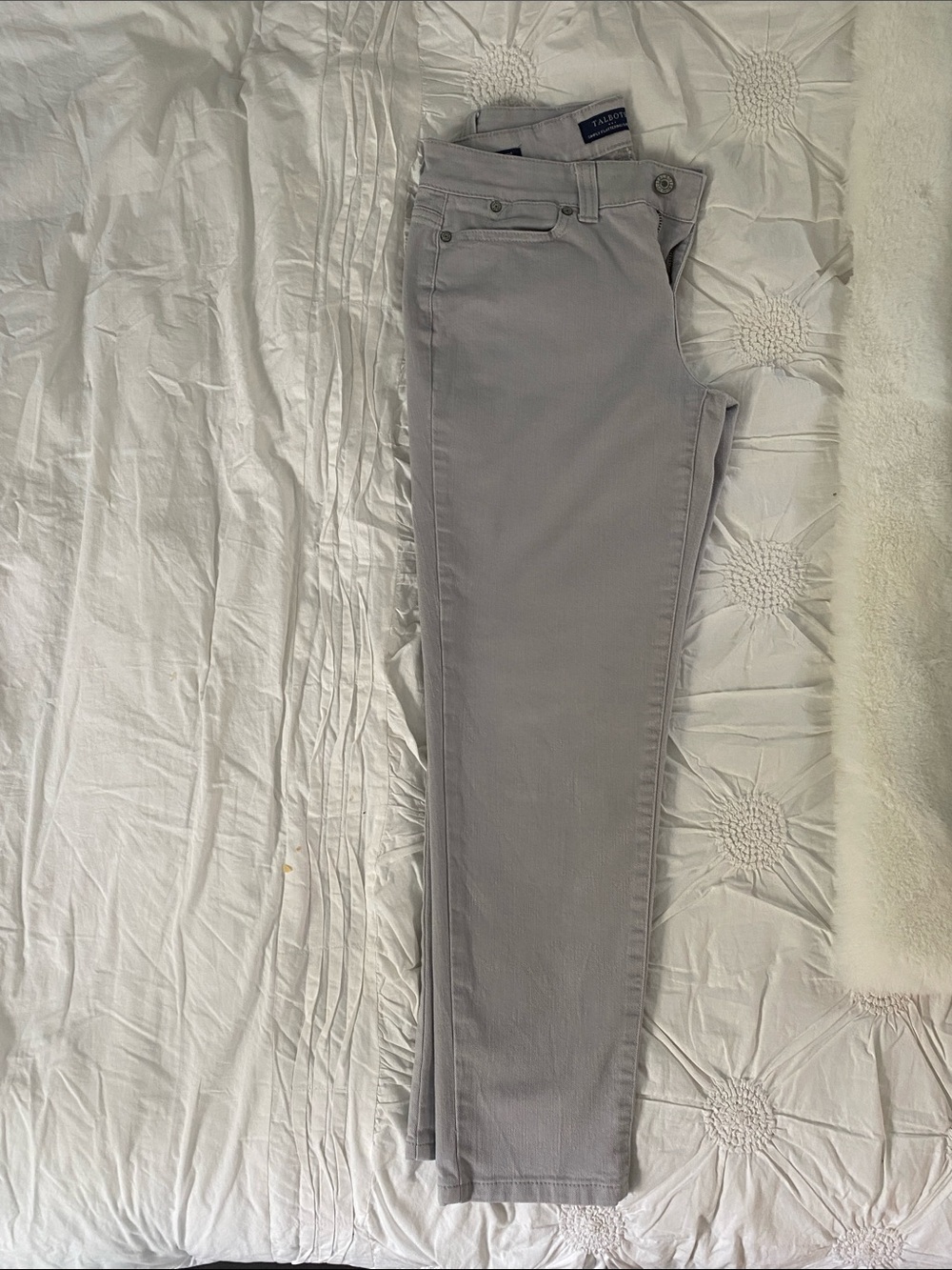 Talbots Pale Gray Boyfriend Straight Ankle Pants. Like new. Size 4
